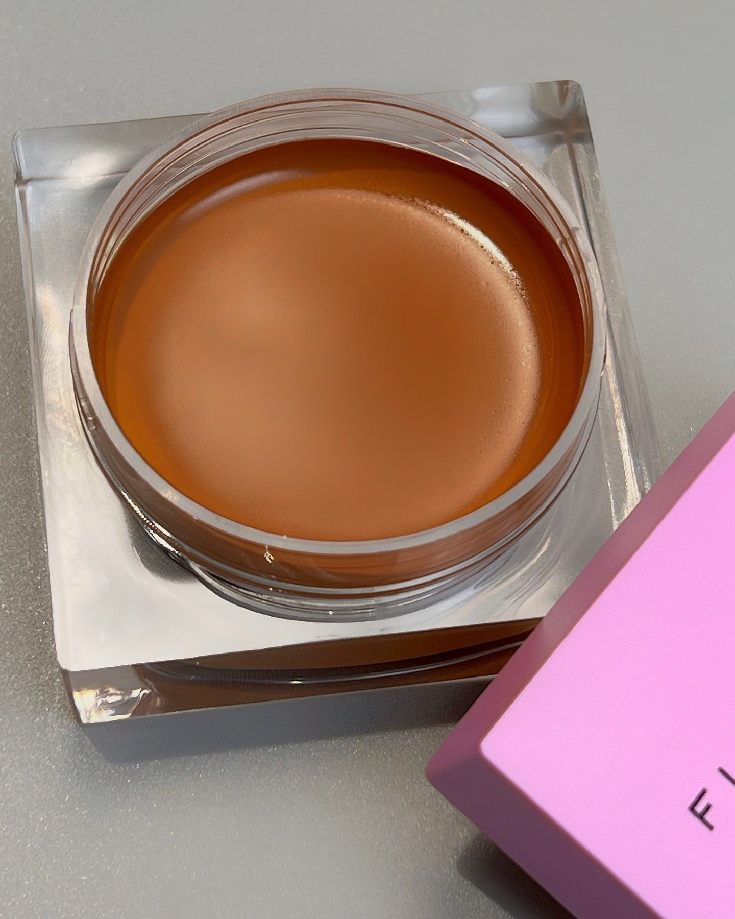 Flawless Ivy Concealer in a Pot