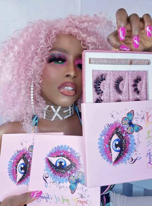 Ciglia finte 5D 3 Paia con Eyeliner Adesivo 25 volte riutilizzabili in Visone 100% Vegano TRIO LASHBOOK 5D 3 Pairs Vegan Dramatic Mink Eyelashes Kit with Eyeliner Glue Russian Volume - SANDY'S MAKEUP AND ARTISTRY