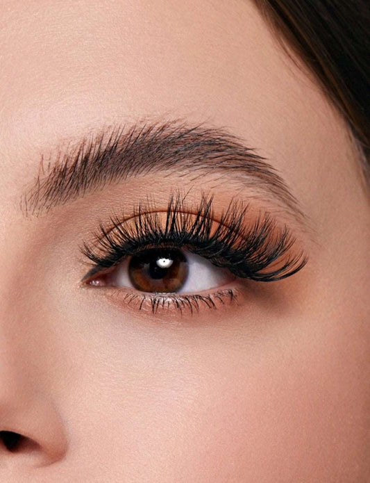 Ciglia Finte ~ Faux mink EyeLashes - SANDY'S MAKEUP AND ARTISTRY