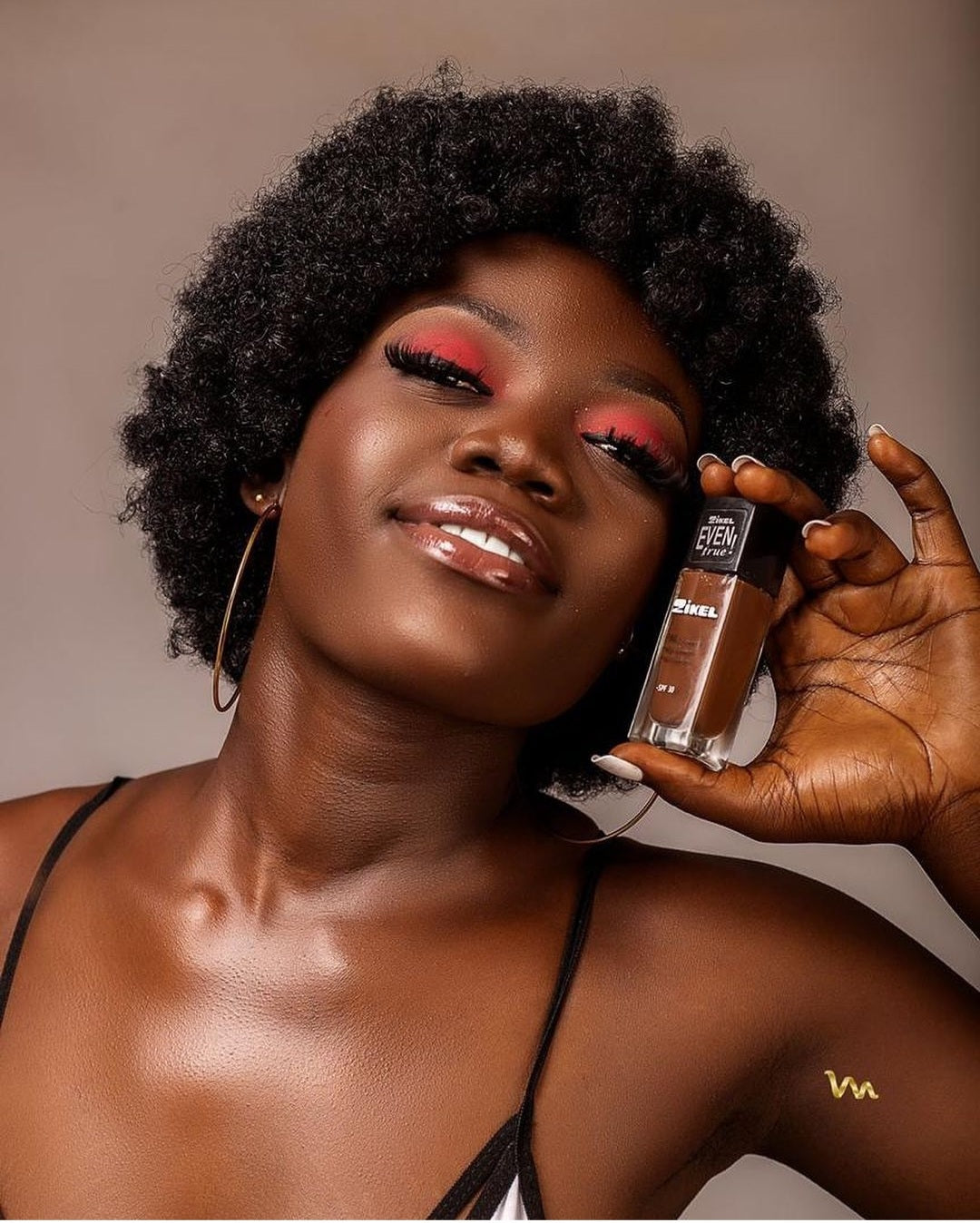 ZIKEL Even True Foundation-Pro Full Coverage-HD Matte Poreless~Fondotinta opaco HD che riduce i pori - SANDY'S MAKEUP AND ARTISTRY