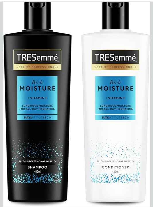 TRESemmé Shampoo & Balsamo Rich Moisture (400ml + 400ml) – Idratazione e Riparazione per Capelli Secchi e Danneggiati