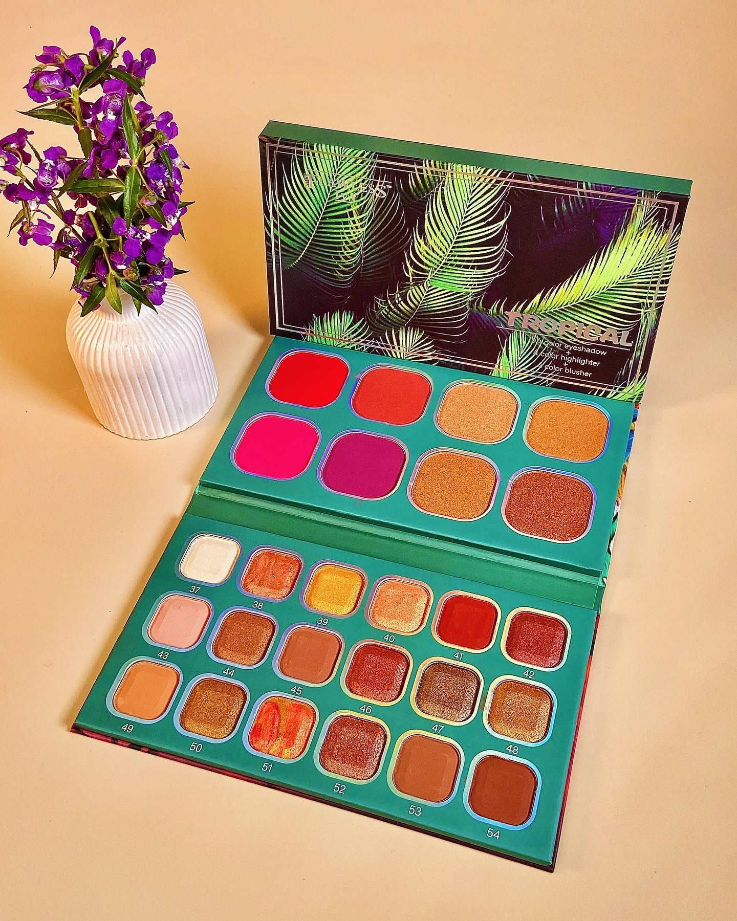 Palette di Ombretti Tropicale Flawless Ivy - 54 Colori Altamente Pigmentati - Matte, Shimmer e Glitter - Con Blush,Bronzer e illuminante