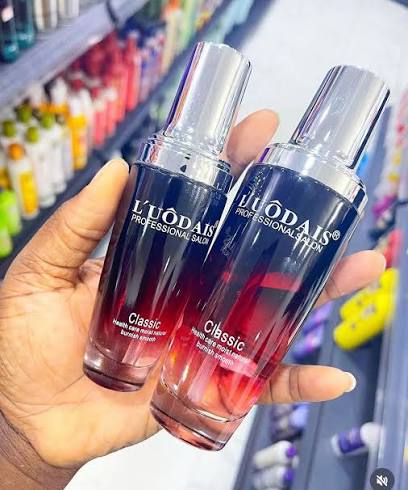 Loudais Siero Capillare Leggero – Siero Concentrato Lucentezza e Profumo per Capelli Naturali e Parrucche | Effetto Brillante Istantaneo, Protettivo Termico e Anti-Crespo