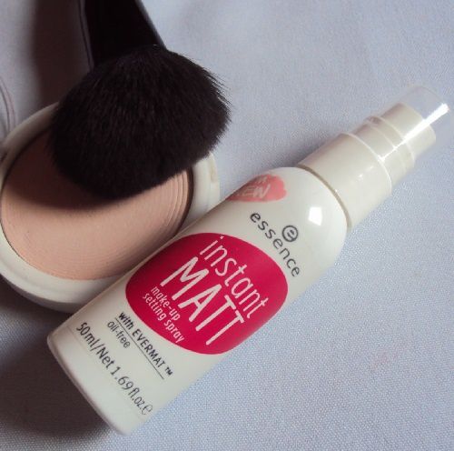 essence Fix & Last 18h Make-up Fixing Spray×essence Instant Matte Setting Spray - SANDY'S MAKEUP AND ARTISTRY 